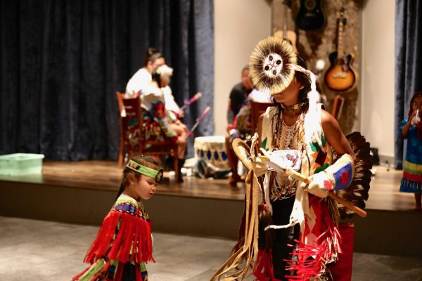 Native American dancers